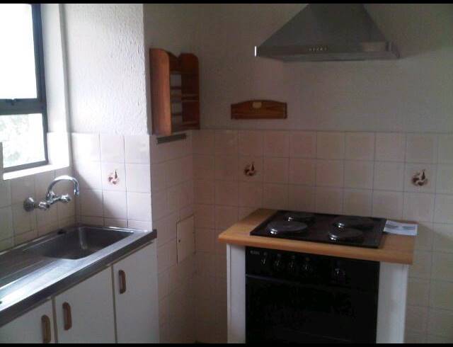 2 BEDROOM PROPERTY TO RENT IN KENILWORTH